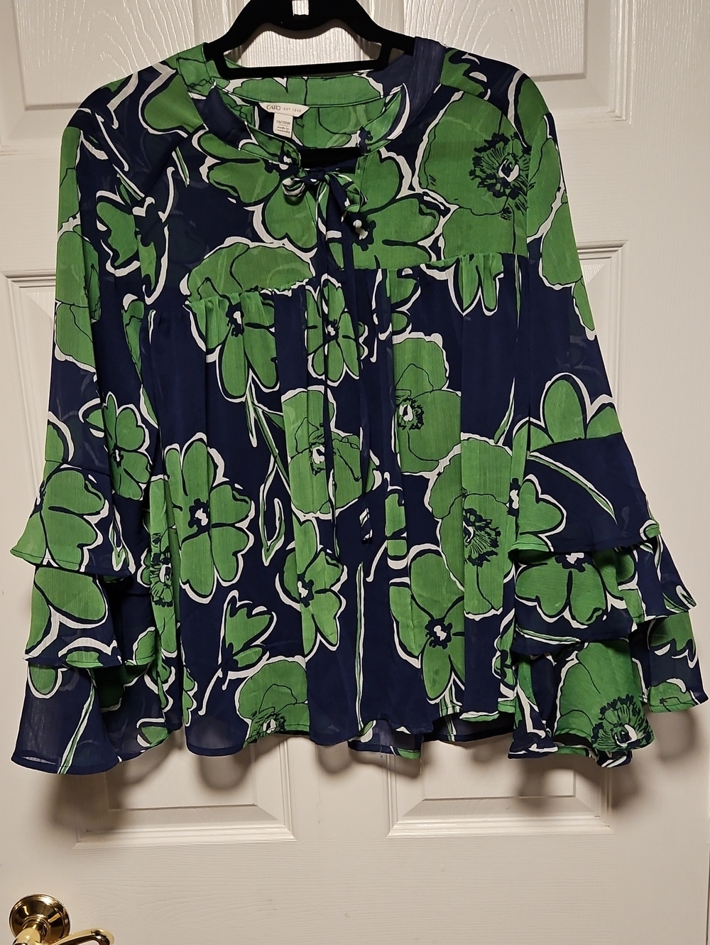 Cato Floral Tie-Neck Ruffle Sleeve Blouse